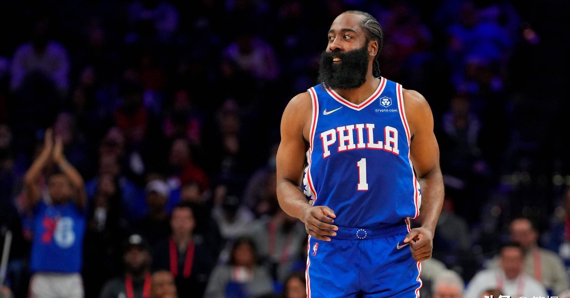 爱游戏体育-热火引发争议！，哈登官方宣布出色发挥新规比赛高潮迭起-爱游戏体育